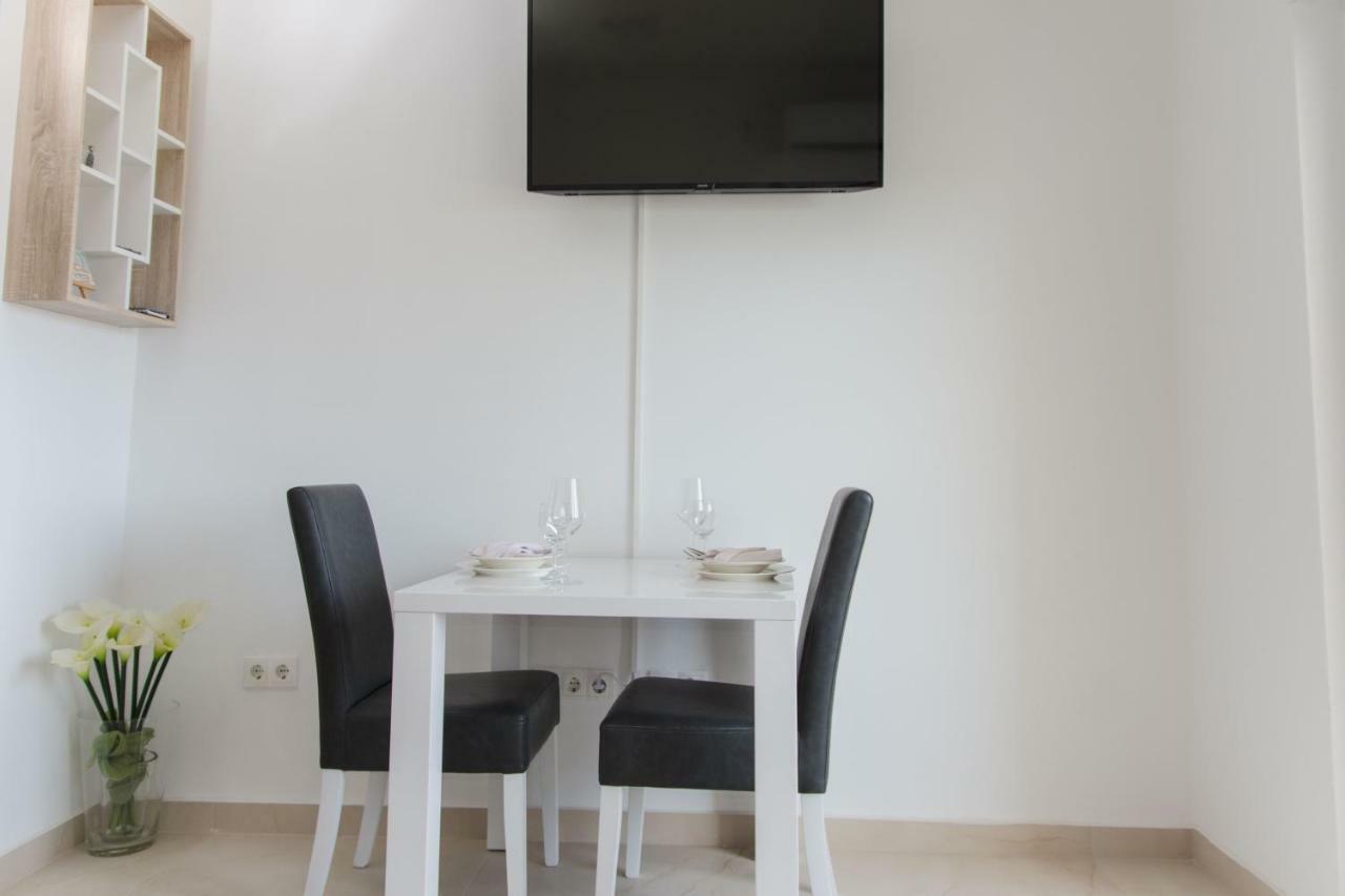 Apartment Quarko Kaštela Eksteriør billede